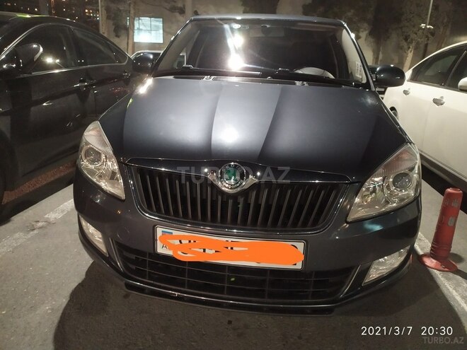 Skoda Fabia 2012, 115,000 km - 1.6 l - Bakı