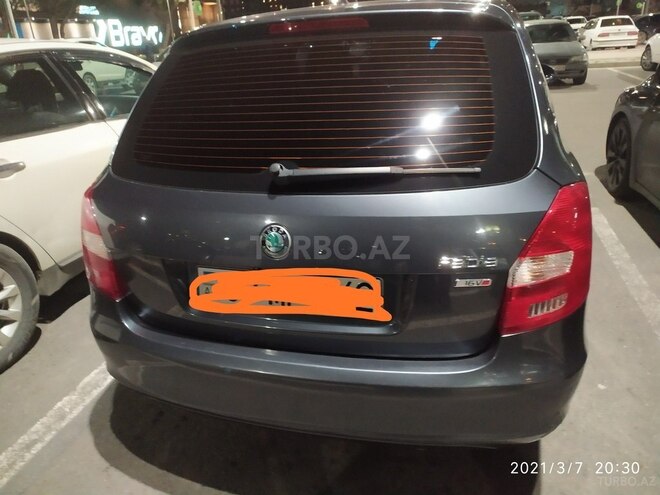 Skoda Fabia 2012, 115,000 km - 1.6 l - Bakı