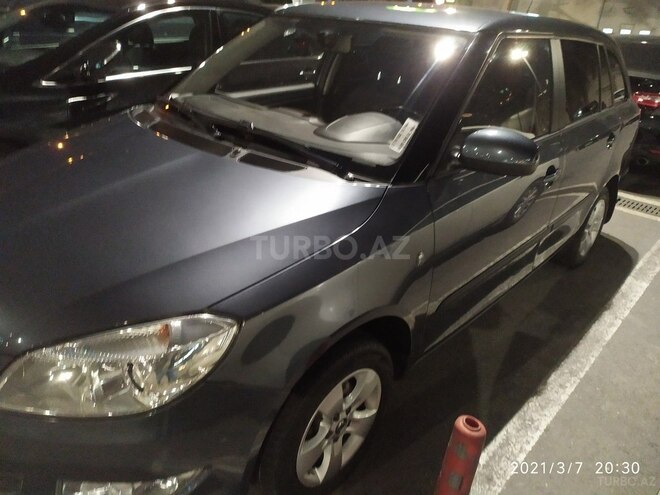 Skoda Fabia 2012, 115,000 km - 1.6 l - Bakı