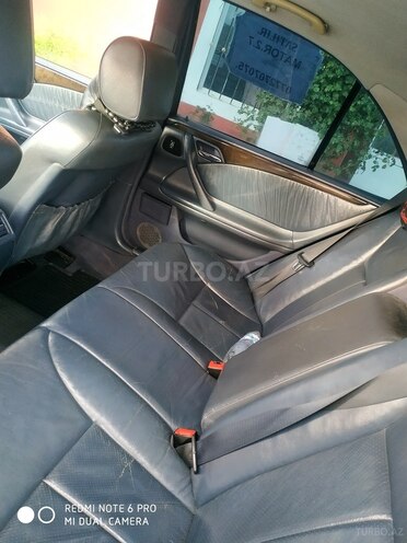 Mercedes E 270 1999, 378,235 km - 2.7 l - Bakı