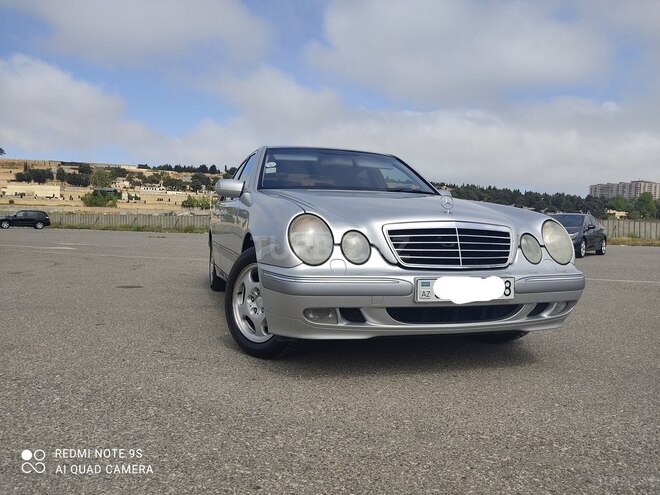 Mercedes E 240 2000, 167,000 km - 2.6 l - Bakı