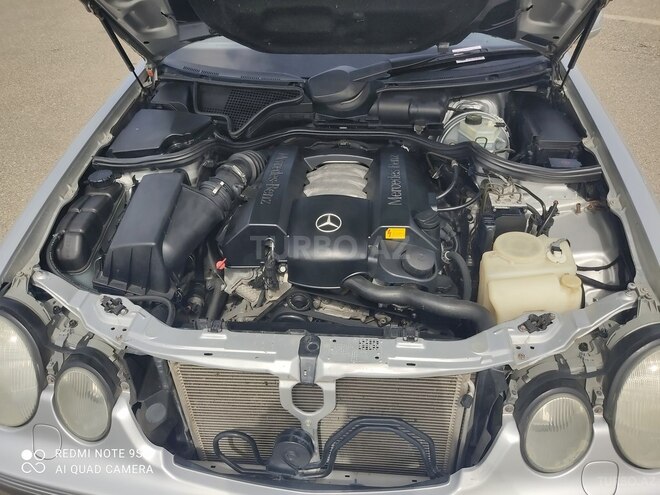 Mercedes E 240 2000, 167,000 km - 2.6 l - Bakı