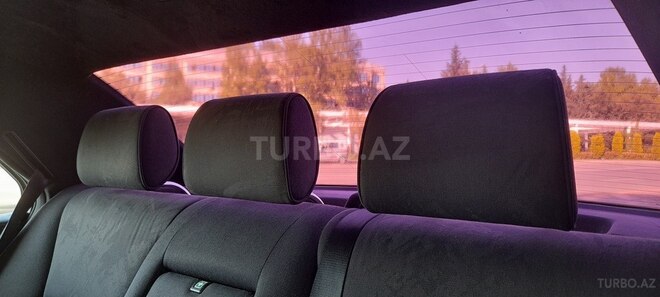Mercedes E 200 1995, 390,000 km - 2.0 л - Ağdaş