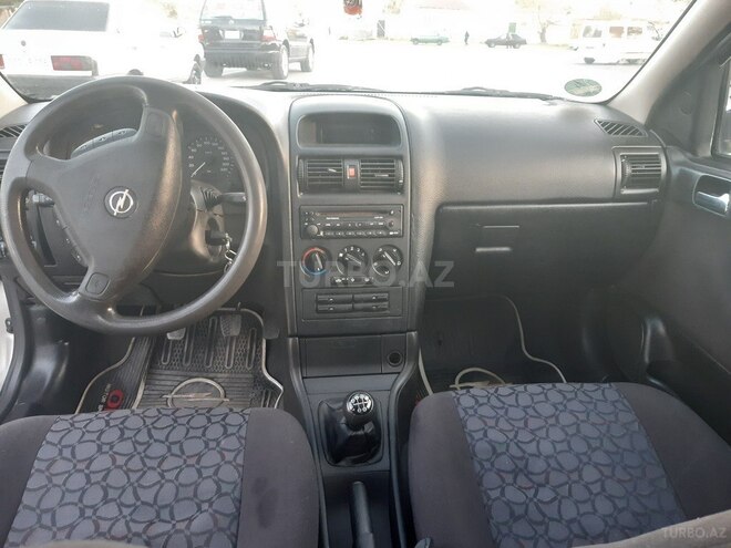 Opel Astra 2000, 270,270 km - 1.6 l - Sumqayıt