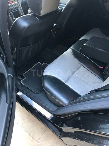 Mercedes E 320 2000, 246,000 km - 3.2 л - Bakı