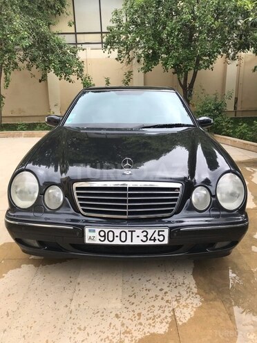 Mercedes E 320 2000, 246,000 km - 3.2 л - Bakı