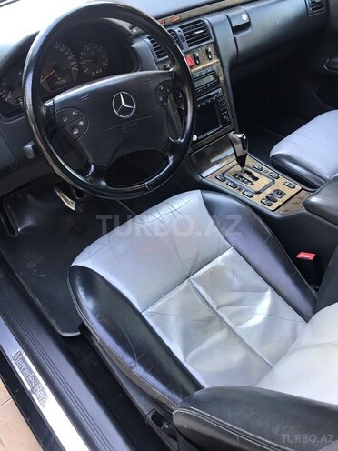 Mercedes E 320 2000, 246,000 km - 3.2 л - Bakı