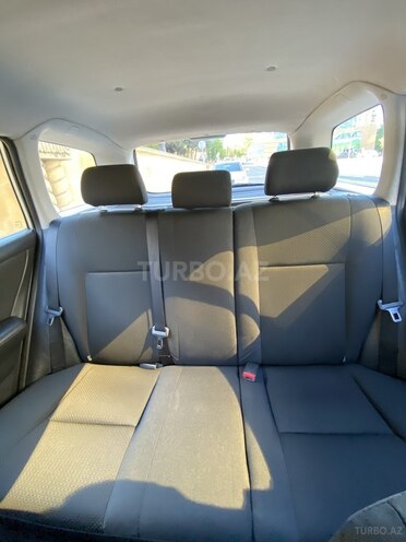 Toyota Corolla 2004, 207,000 km - 1.4 l - Bakı