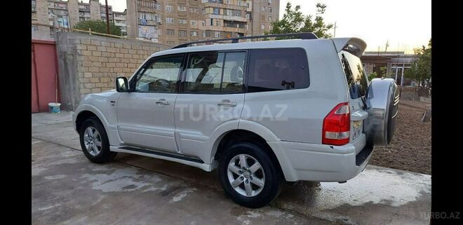 Mitsubishi Pajero 2006, 204,028 km - 3.8 l - Bakı