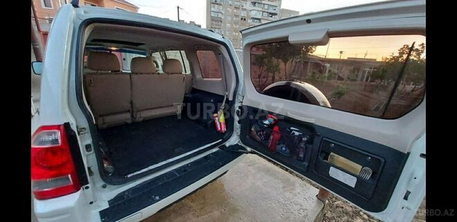 Mitsubishi Pajero 2006, 204,028 km - 3.8 l - Bakı