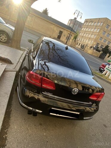 Volkswagen Passat 2014, 181,400 km - 1.8 l - Bakı