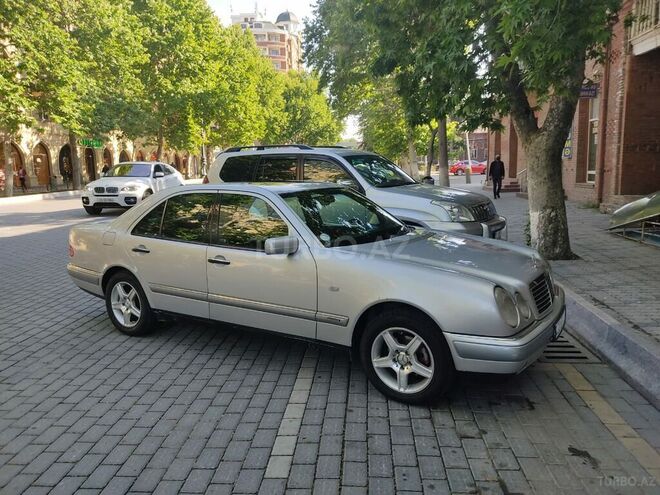 Mercedes E 230 1996, 343,000 km - 2.3 л - Gəncə