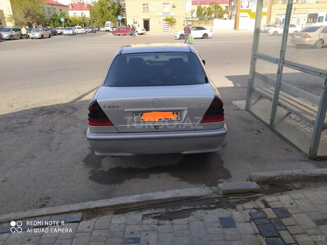 Mercedes C 220 1999, 394,500 km - 2.2 l - Bakı