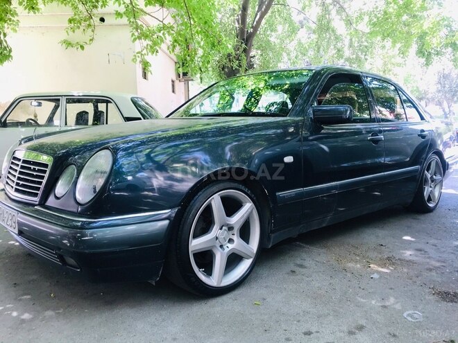 Mercedes E 230 1997, 297,458 km - 2.3 l - Bakı