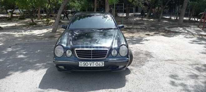Mercedes E 240 2000, 333,000 km - 2.4 l - Bakı