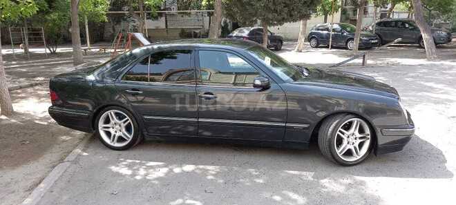 Mercedes E 240 2000, 333,000 km - 2.4 l - Bakı