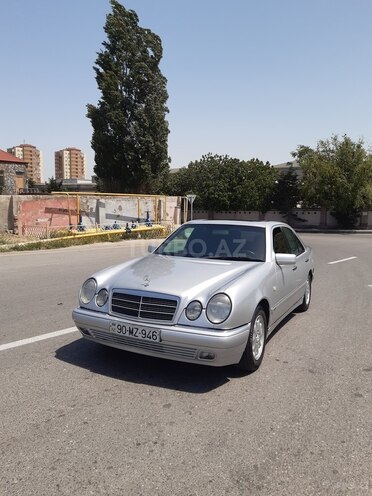 Mercedes E 230 1997, 424,000 km - 2.3 l - Bakı