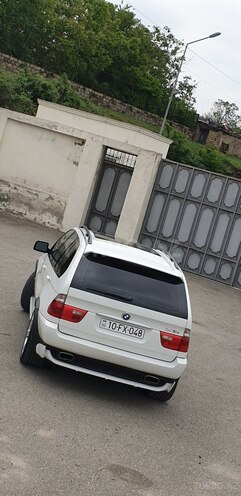 BMW X5 2005, 183,500 km - 4.8 l - Quba