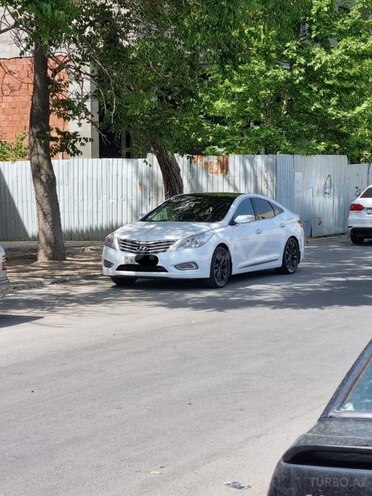 Hyundai Azera 2012, 200,000 km - 2.5 л - Bakı