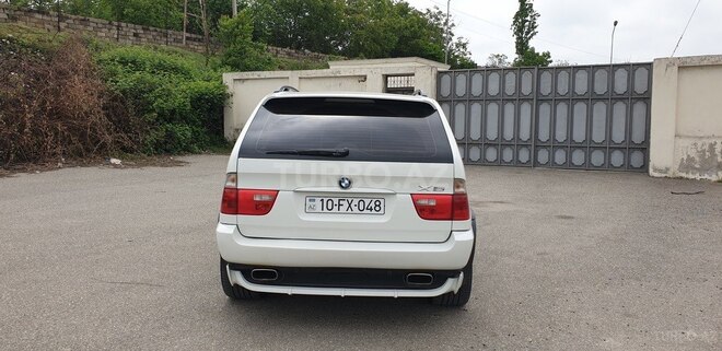 BMW X5 2005, 183,500 km - 4.8 l - Quba