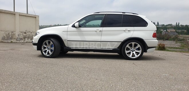 BMW X5 2005, 183,500 km - 4.8 l - Quba