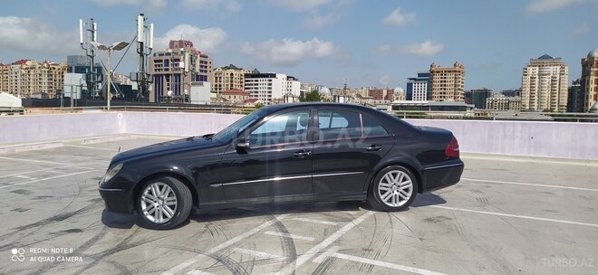 Mercedes E 220 2004, 369,000 km - 2.2 l - Bakı