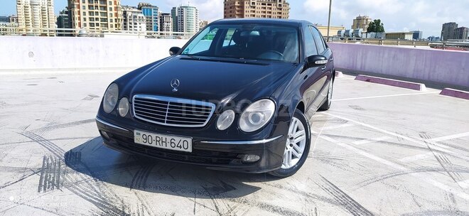 Mercedes E 220 2004, 369,000 km - 2.2 l - Bakı