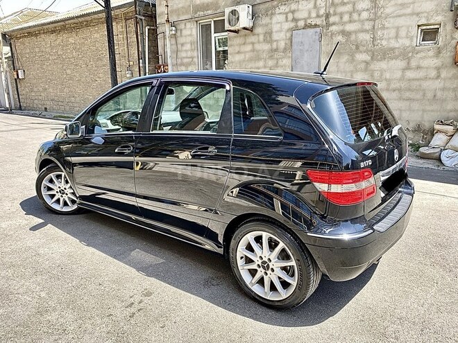 Mercedes B 170 2008, 76,400 km - 1.7 l - Bakı