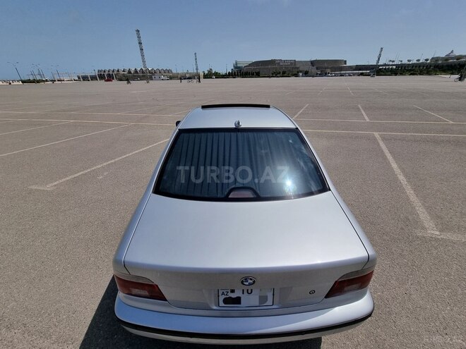 BMW 528 1997, 290,000 km - 2.8 l - Bakı