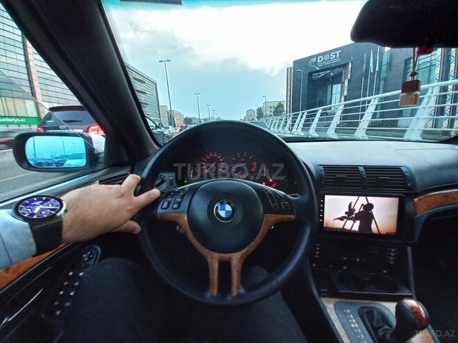 BMW 528 1997, 290,000 km - 2.8 l - Bakı