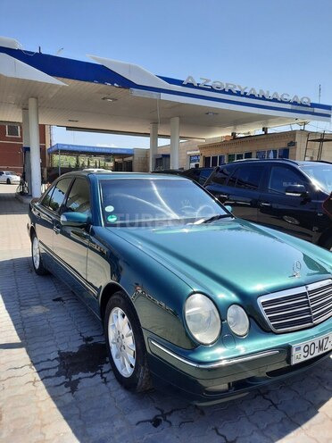 Mercedes E 280 2000, 280,000 km - 2.8 l - Gəncə