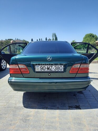 Mercedes E 280 2000, 280,000 km - 2.8 l - Gəncə