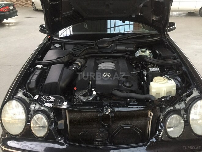 Mercedes E 320 2001, 406,000 km - 3.2 л - Gəncə