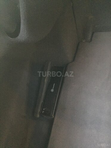 Mercedes E 320 2001, 406,000 km - 3.2 л - Gəncə