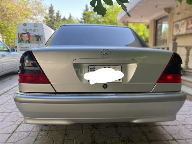 Mercedes C 240 1999, 345,000 km - 2.4 l - Bakı