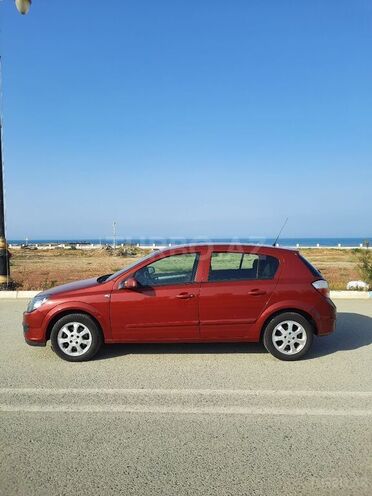 Opel Astra 2006, 192,000 km - 1.4 л - Sumqayıt