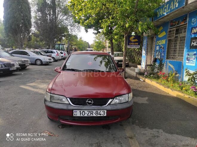 Opel Vectra 1996, 316,000 km - 1.8 l - Bakı
