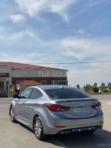 Hyundai Elantra 2015, 72,000 km - 1.8 л - Ağstafa
