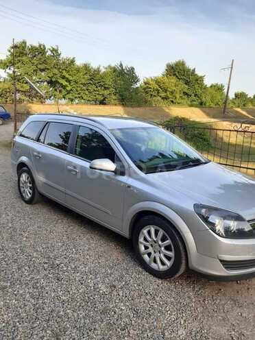 Opel Astra 2006, 193,000 km - 1.4 л - Bakı