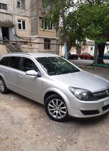 Opel Astra 2006, 193,000 km - 1.4 л - Bakı