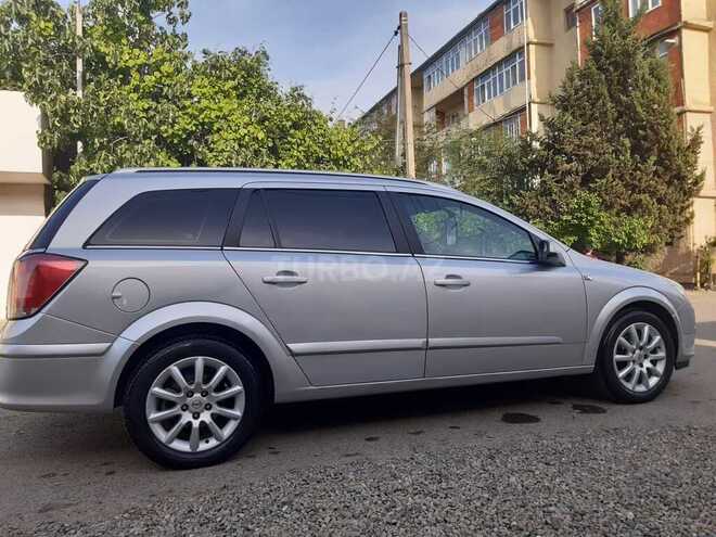 Opel Astra 2006, 193,000 km - 1.4 л - Bakı