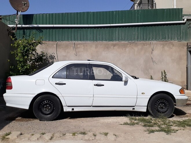 Mercedes C 180 1995, 400,000 km - 1.8 l - Bakı