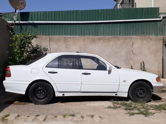 Mercedes C 180 1995, 400,000 km - 1.8 l - Bakı