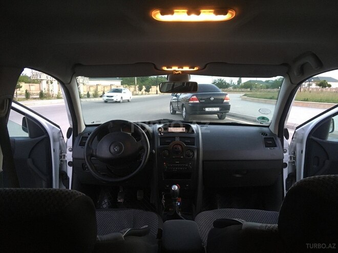 Renault Megane 2006, 324,000 km - 1.5 l - Neftçala