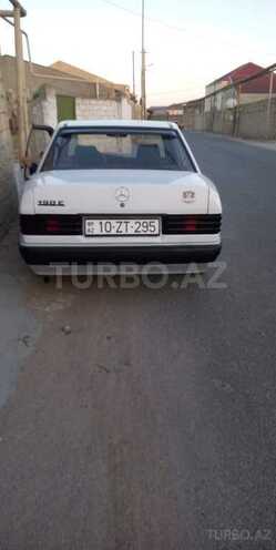 Mercedes 190 1988, 245,722 km - 2.0 л - Bakı