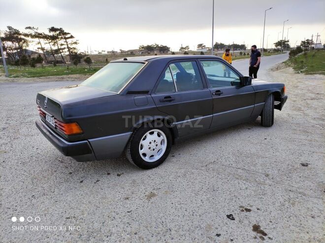 Mercedes 190 1992, 243,000 km - 2.0 l - Bakı