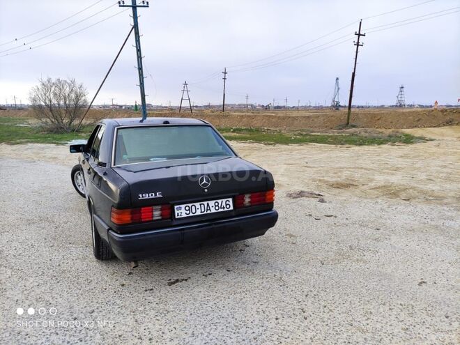 Mercedes 190 1992, 243,000 km - 2.0 l - Bakı