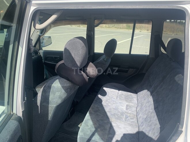 Mitsubishi Pajero io 2000, 329,900 km - 2.0 l - Bakı
