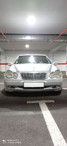Mercedes C 240 2000, 217,000 km - 2.4 л - Bakı