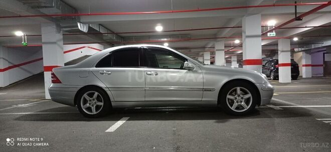 Mercedes C 240 2000, 217,000 km - 2.4 л - Bakı